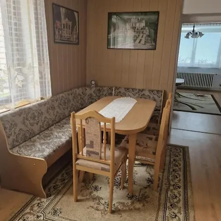 Dom wakacyjny Domcek Na Skok Do Tatier *
