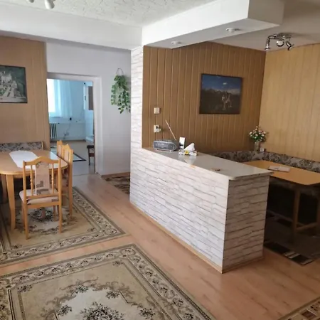 Dom wakacyjny Domcek Na Skok Do Tatier Hranovnica